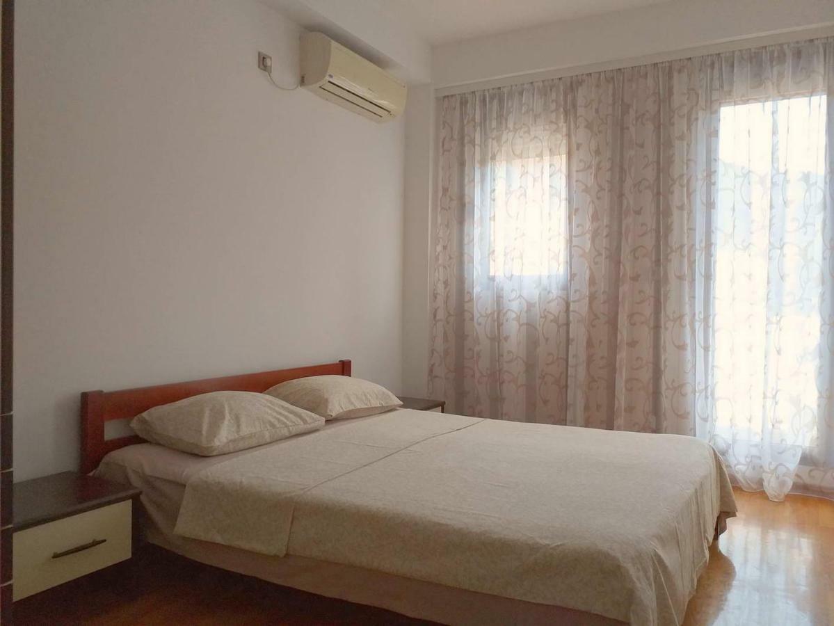 Apartments Svetlana ブドヴァ エクステリア 写真